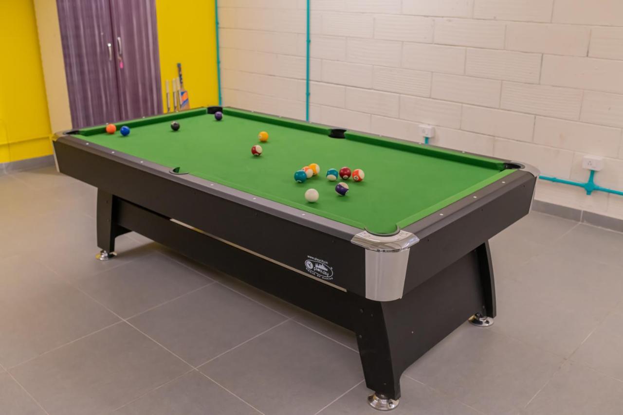 Rove By Boston Living Hostel ไฮเดอราบัด ภายนอก รูปภาพ