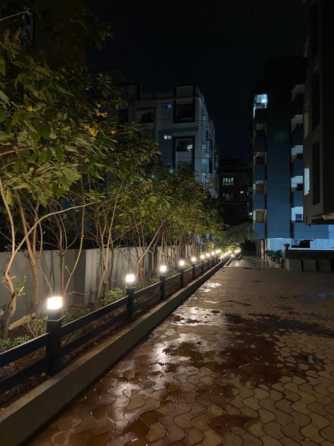 Rove By Boston Living Hostel ไฮเดอราบัด ภายนอก รูปภาพ